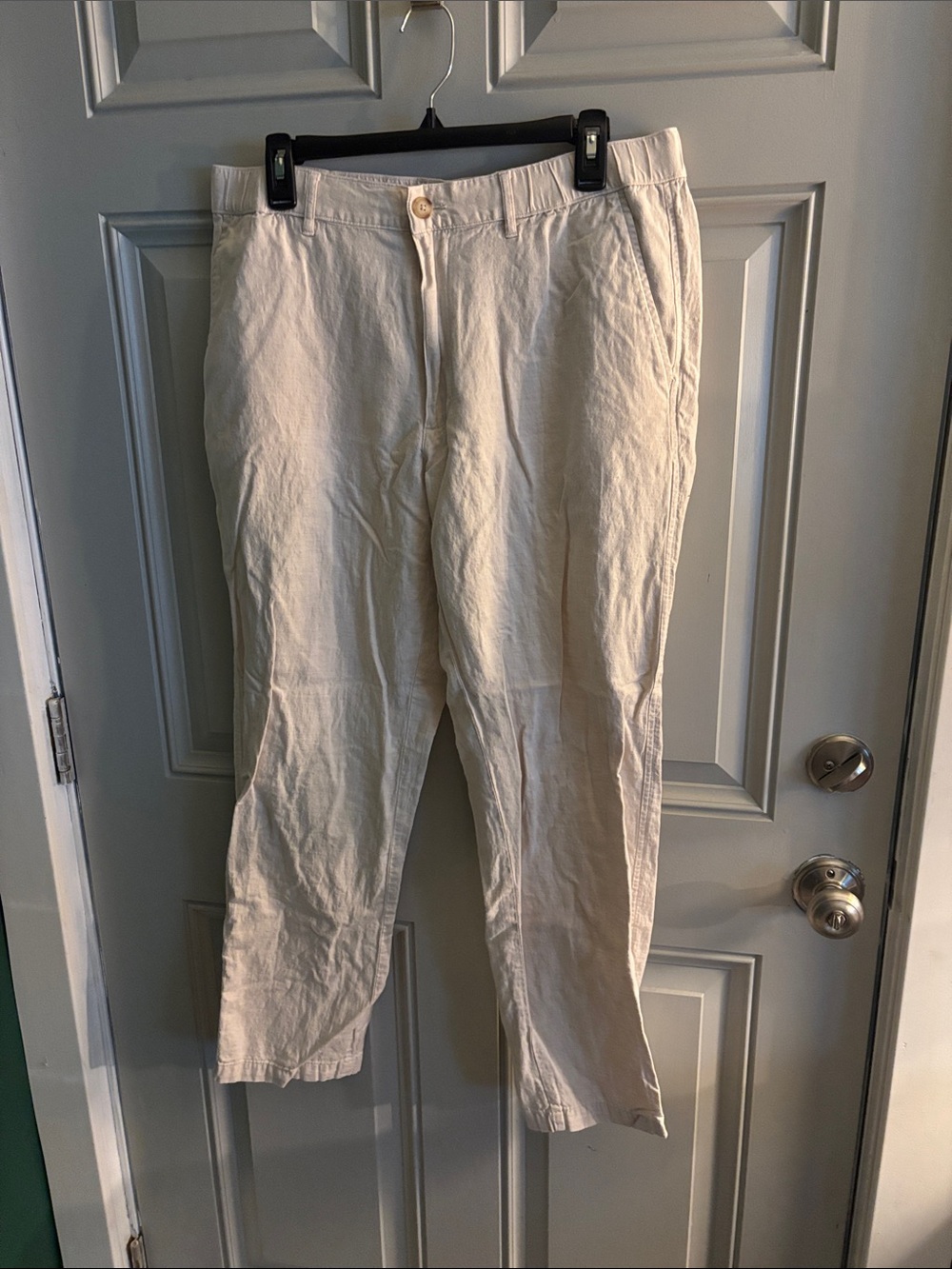 Uniqlo Cream Men's Chino Pants